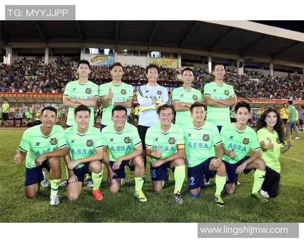 足球明星队全景介绍与精彩瞬间图片汇总